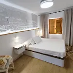River House * Caces