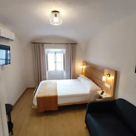 River House Caces